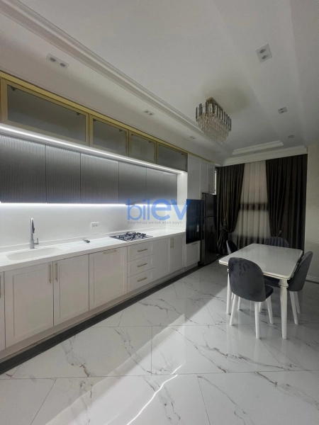 Satış 2 otaqlı Yeni Tikili bina evi  108m², Bakı