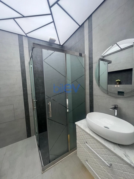 Satış 2 otaqlı Yeni Tikili bina evi  108m², Bakı