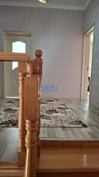 Satış 4 otaqlı Həyət evi  200m², Bakı