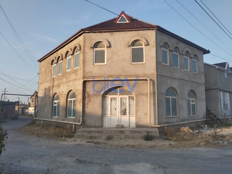 Satış  otaqlı Obyekt  270m², Bakı