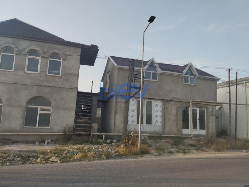 Satış  otaqlı Obyekt  270m², Bakı