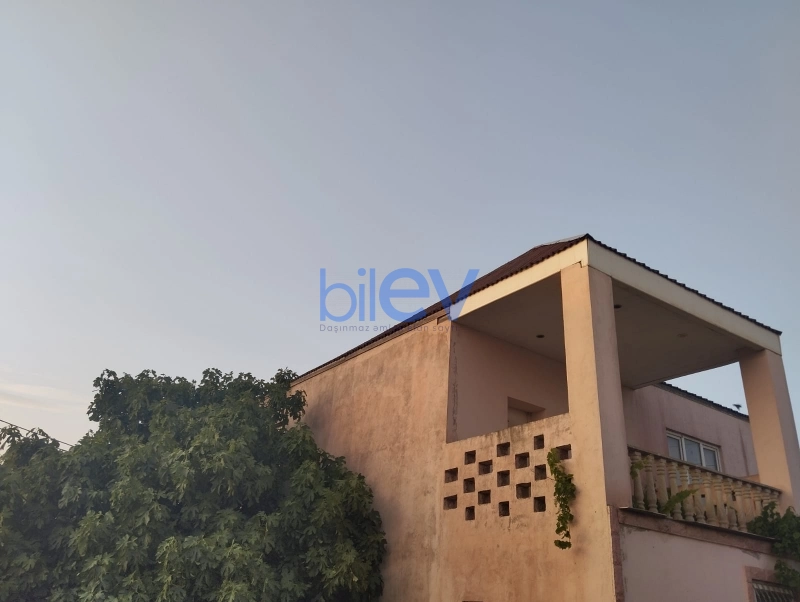 Satış  otaqlı Obyekt  270m², Bakı