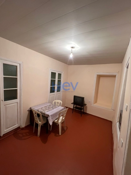 Aylıq Kirayə 2 otaqlı Həyət evi  45m², Bakı