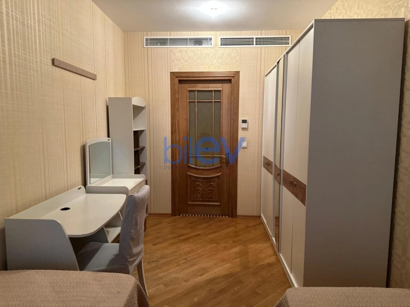 Satış 4 otaqlı Yeni Tikili bina evi  175m², Bakı