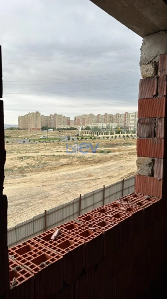 Satış 2 otaqlı Yeni Tikili bina evi  84m², Bakı