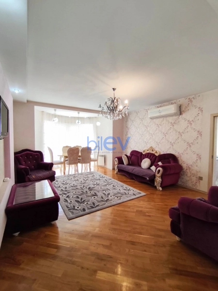 Aylıq Kirayə 2 otaqlı Yeni Tikili bina evi  70m², Bakı