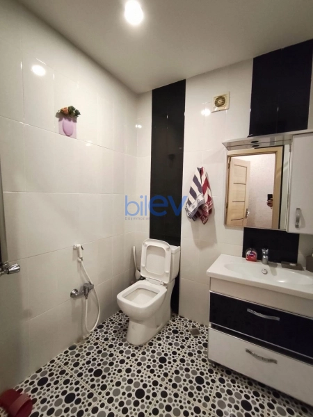 Aylıq Kirayə 2 otaqlı Yeni Tikili bina evi  70m², Bakı