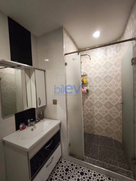 Aylıq Kirayə 2 otaqlı Yeni Tikili bina evi  70m², Bakı