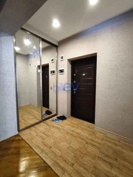 Aylıq Kirayə 2 otaqlı Yeni Tikili bina evi  70m², Bakı