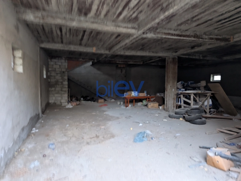 Satış  otaqlı Obyekt  800m², Bakı