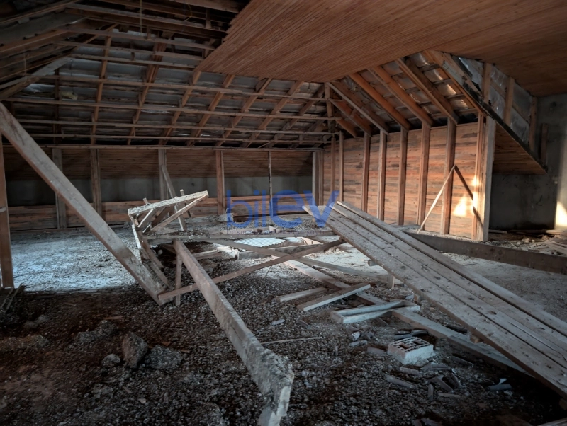 Satış  otaqlı Obyekt  800m², Bakı