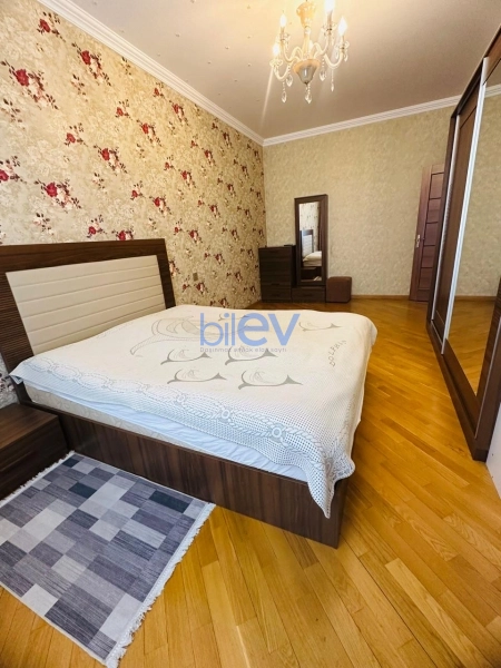 Aylıq Kirayə 2 otaqlı Yeni Tikili bina evi  110m², Bakı