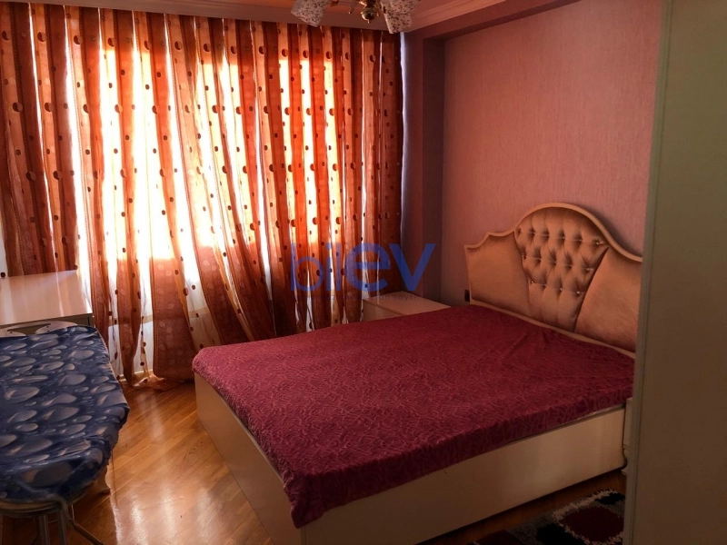 Aylıq Kirayə 2 otaqlı Yeni Tikili bina evi  75m², Bakı