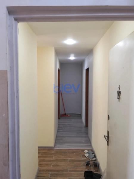 Satış 2 otaqlı Köhnə Tikili bina evi  50m², Xırdalan