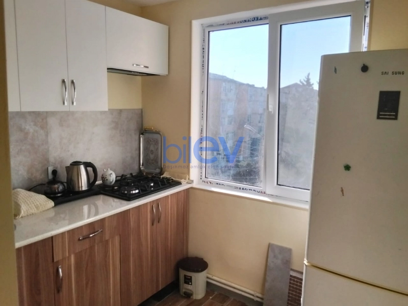 Satış 2 otaqlı Köhnə Tikili bina evi  50m², Xırdalan
