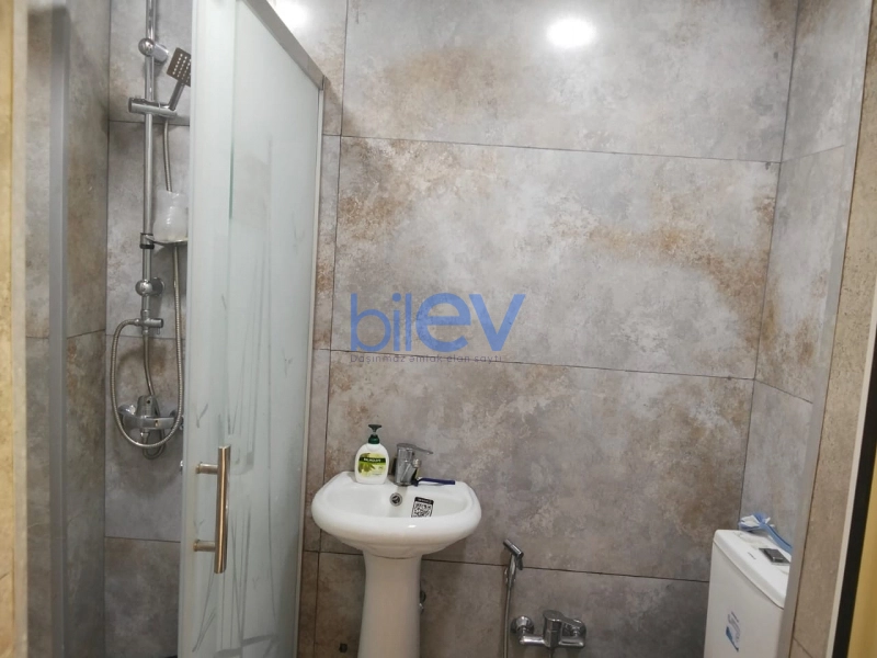 Satış 2 otaqlı Köhnə Tikili bina evi  50m², Xırdalan