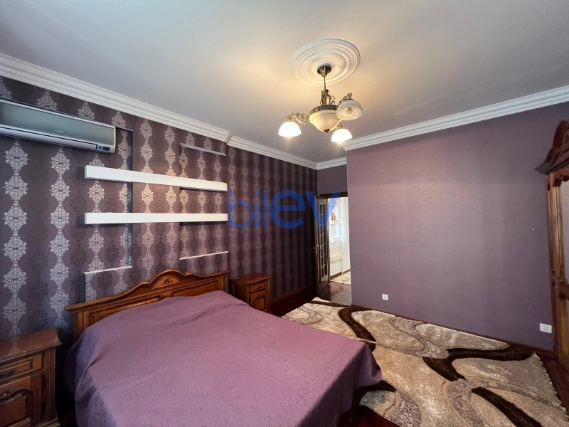 Aylıq Kirayə 3 otaqlı Yeni Tikili bina evi  110m², Bakı
