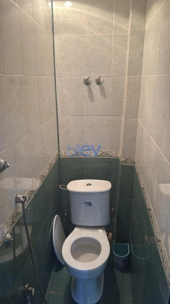 Aylıq Kirayə 3 otaqlı Köhnə Tikili bina evi  90m², Bakı