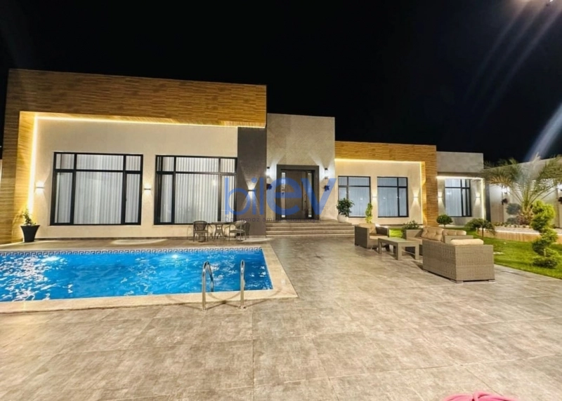 Günlük Kirayə 5 otaqlı Bağ evi  157m², Bakı