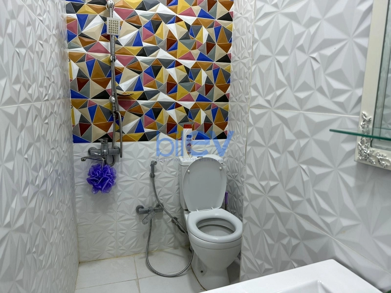 Aylıq Kirayə 1 otaqlı Yeni Tikili bina evi  30m², Bakı