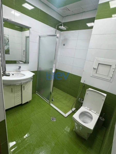Aylıq Kirayə 3 otaqlı Köhnə Tikili bina evi  80m², Bakı