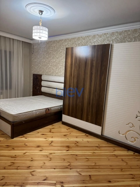 Aylıq Kirayə 3 otaqlı Köhnə Tikili bina evi  80m², Bakı