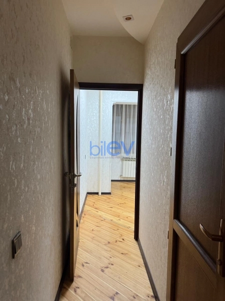 Aylıq Kirayə 3 otaqlı Köhnə Tikili bina evi  80m², Bakı