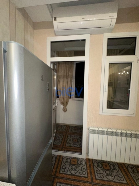 Aylıq Kirayə 2 otaqlı Yeni Tikili bina evi  65m², Bakı