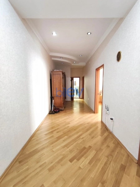 Aylıq Kirayə 2 otaqlı Yeni Tikili bina evi  100m², Bakı