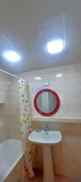 Aylıq Kirayə 2 otaqlı Köhnə Tikili bina evi  60m², Bakı