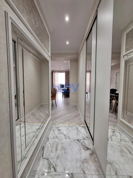 Satış 2 otaqlı Yeni Tikili bina evi  65m², Bakı