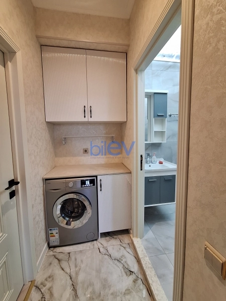 Satış 2 otaqlı Yeni Tikili bina evi  65m², Bakı