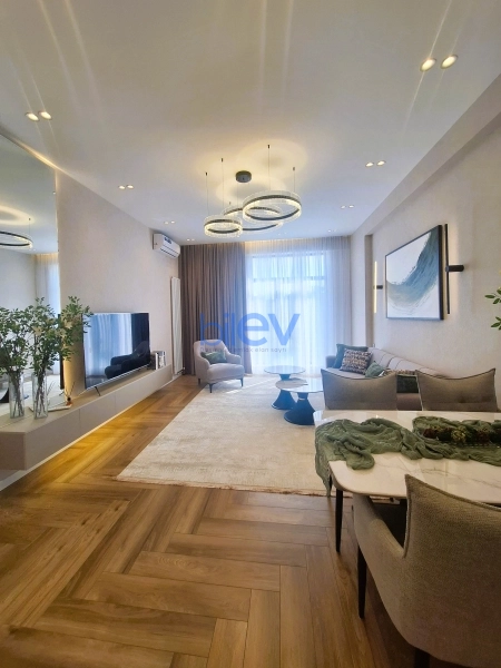Satış 2 otaqlı Yeni Tikili bina evi  63m², Bakı