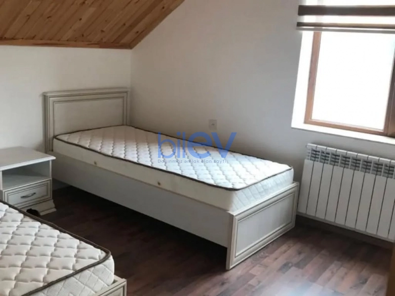 Günlük Kirayə 5 otaqlı Bağ evi  280m², Bakı