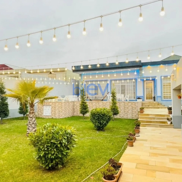 Günlük Kirayə 5 otaqlı Bağ evi  90m², Bakı