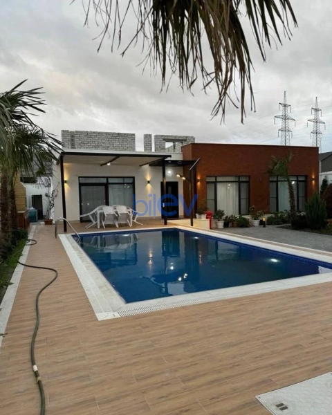 Günlük Kirayə 5 otaqlı Bağ evi  90m², Bakı