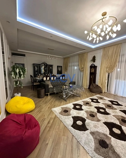 Günlük Kirayə 5 otaqlı Bağ evi  90m², Bakı