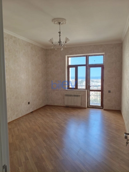 Aylıq Kirayə 3 otaqlı Yeni Tikili bina evi  124m², Bakı