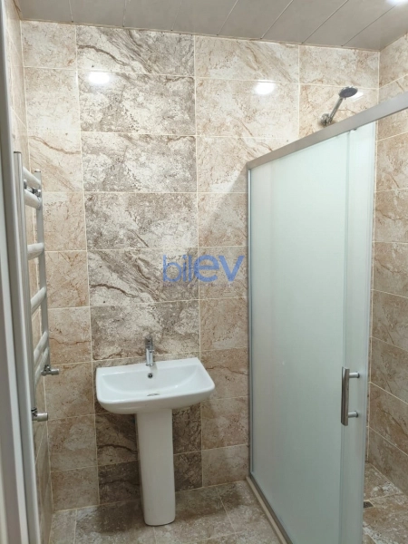 Aylıq Kirayə 3 otaqlı Yeni Tikili bina evi  124m², Bakı