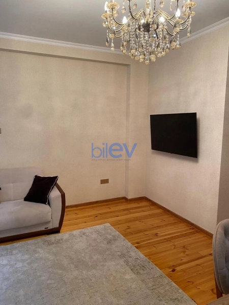 Aylıq Kirayə 3 otaqlı Yeni Tikili bina evi  110m², Bakı