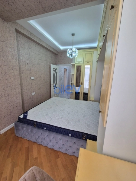 Aylıq Kirayə 2 otaqlı Yeni Tikili bina evi  68m², Bakı
