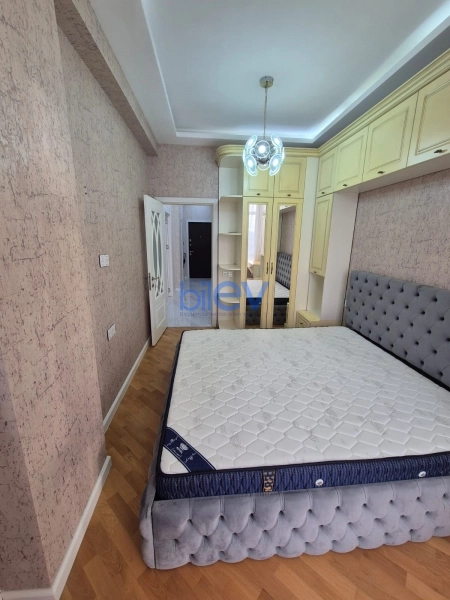 Aylıq Kirayə 2 otaqlı Yeni Tikili bina evi  68m², Bakı