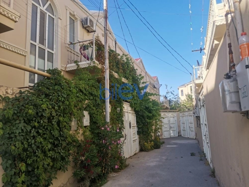 Satış 4 otaqlı Həyət evi  100m², Bakı
