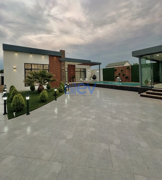 Satış 4 otaqlı Bağ evi  180m², Bakı