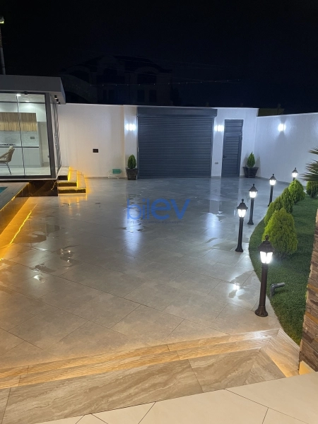 Satış 4 otaqlı Bağ evi  180m², Bakı