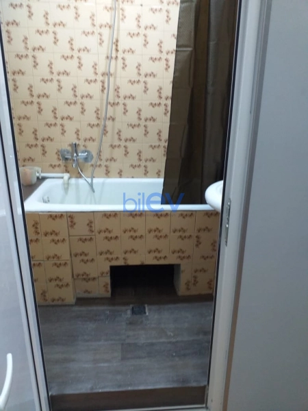 Aylıq Kirayə 2 otaqlı Köhnə Tikili bina evi  50m², Bakı