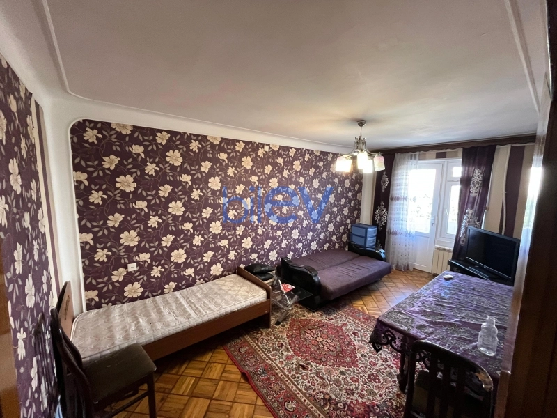 Aylıq Kirayə 2 otaqlı Köhnə Tikili bina evi  60m², Bakı
