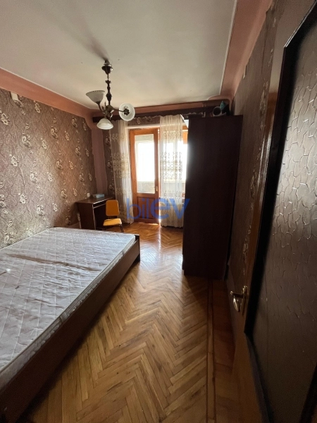 Aylıq Kirayə 2 otaqlı Köhnə Tikili bina evi  60m², Bakı