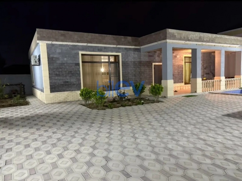 Günlük Kirayə 3 otaqlı Bağ evi  150m², Bakı