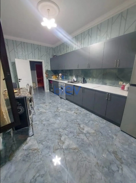 Günlük Kirayə 3 otaqlı Bağ evi  150m², Bakı